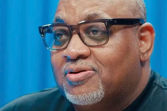 The Surprising Journey of Fito Farinen Behind the Music Scene