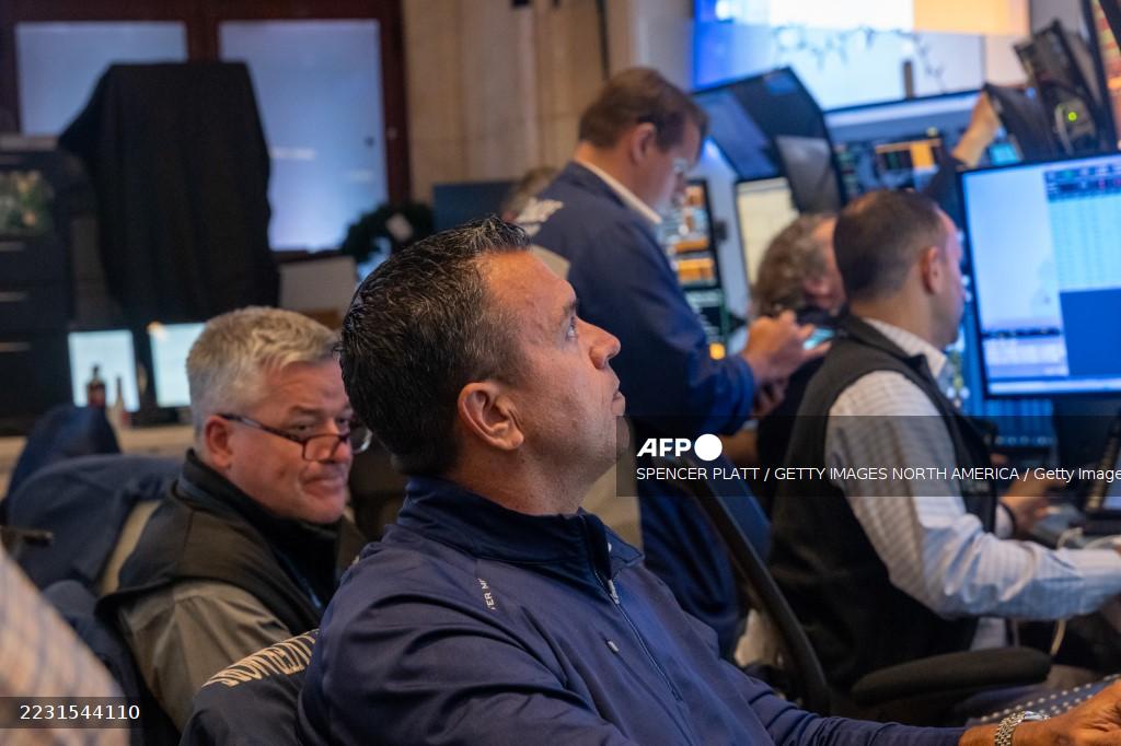 Faute de nouvelles positives, les marchés mondiaux terminent dans le rouge