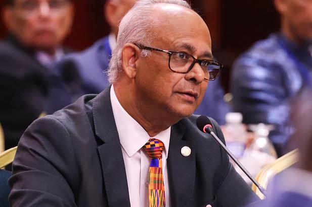 Albert Ramdin appelle « les autorités des États-Unis à renouveler les programmes HOPE/HELP »