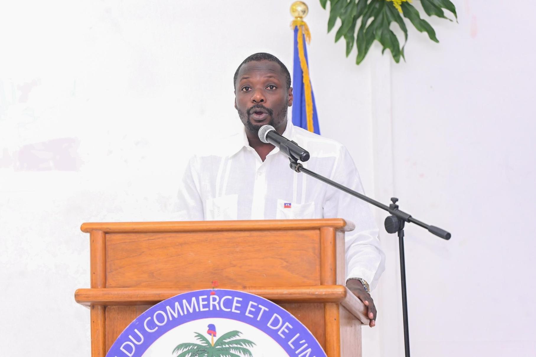 Lancement officiel d’un programme de redynamisation des secteurs couture et cordonnerie en Haïti