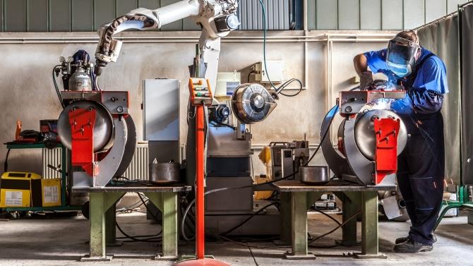 USA: l'activité manufacturière encore en contraction en août mais meilleure qu'attendu