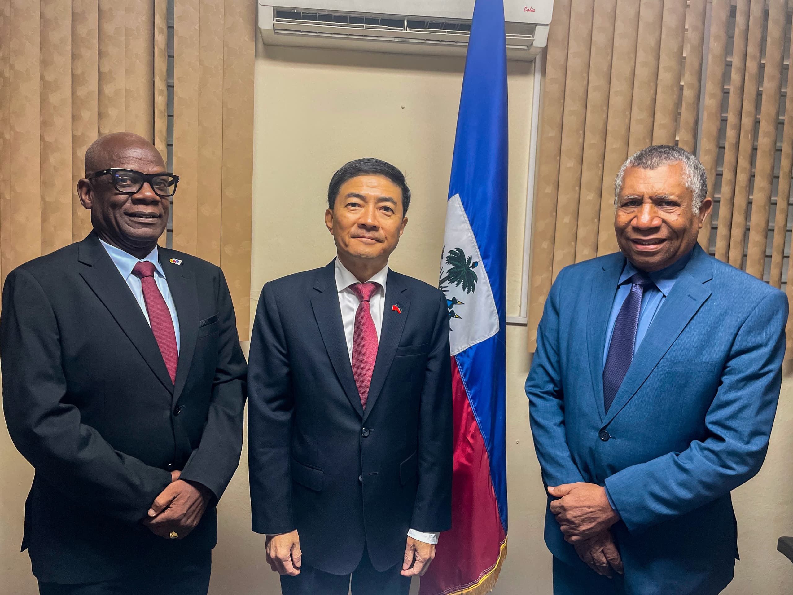 Visite de courtoisie de l’ambassadeur Cheng-hao Hu à la Cour de cassation
