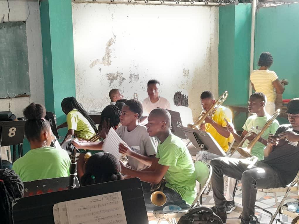 À Jacmel, l’École de musique Dessaix Baptiste, une tradition vivante face aux difficultés
