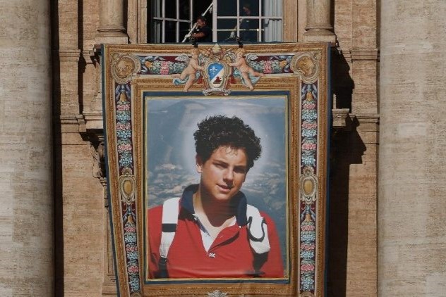 L'adolescent italien Carlo Acutis officiellement déclaré "saint" par le pape