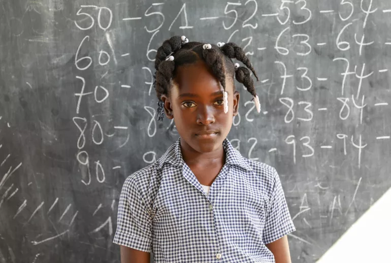 Hausse des attaques contre les écoles en 2024 : « Aucun enfant ne devrait risquer sa vie pour apprendre », selon l’ONU