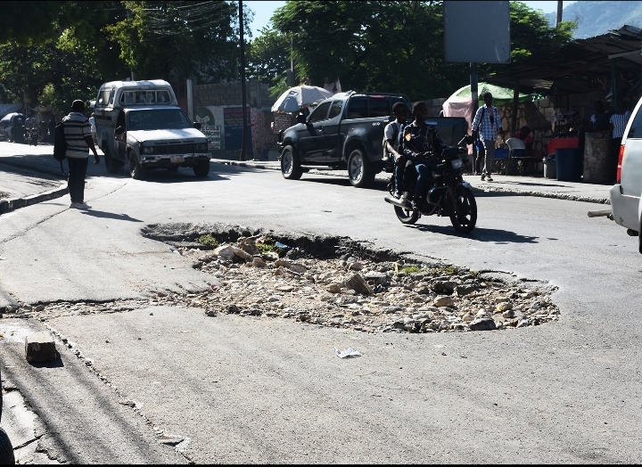 Des routes en piteux état dans la région métropolitaine