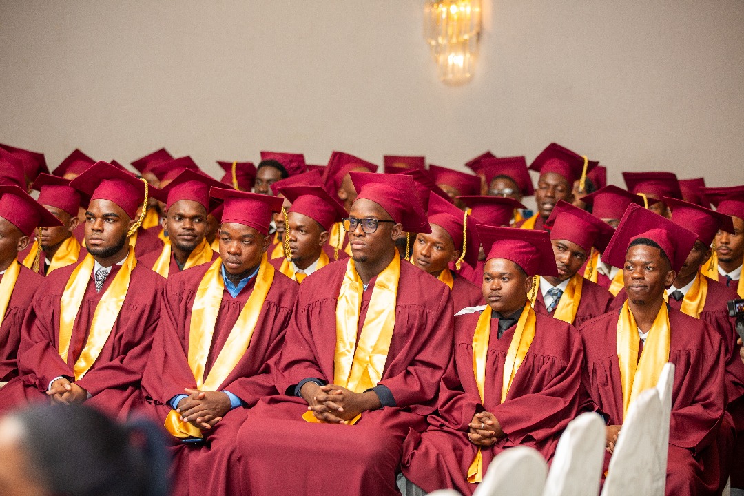 250 nouveaux techniciens diplômés au Canado-Technique