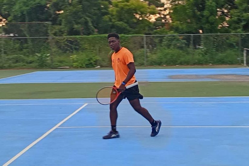 Tennis : Kervens Jean Paul règne à Saint-Louis de Gonzague