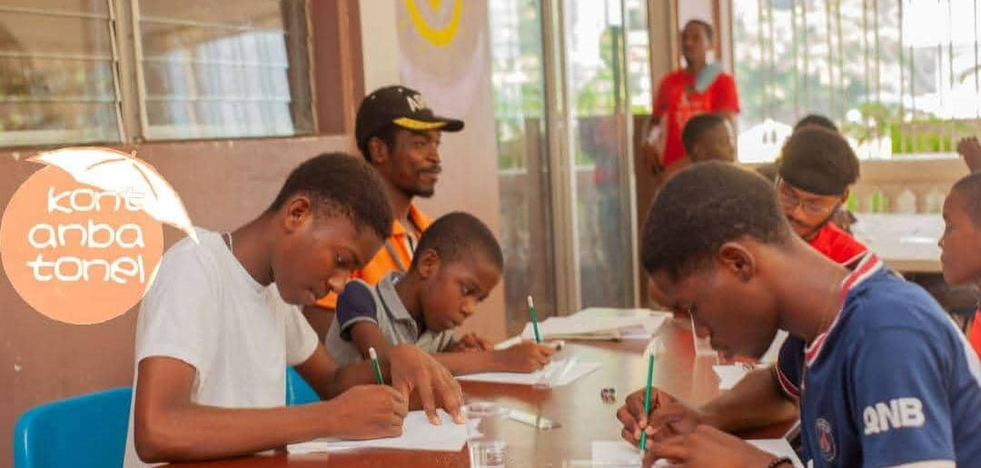 Le festival Kont anba tonèl revient