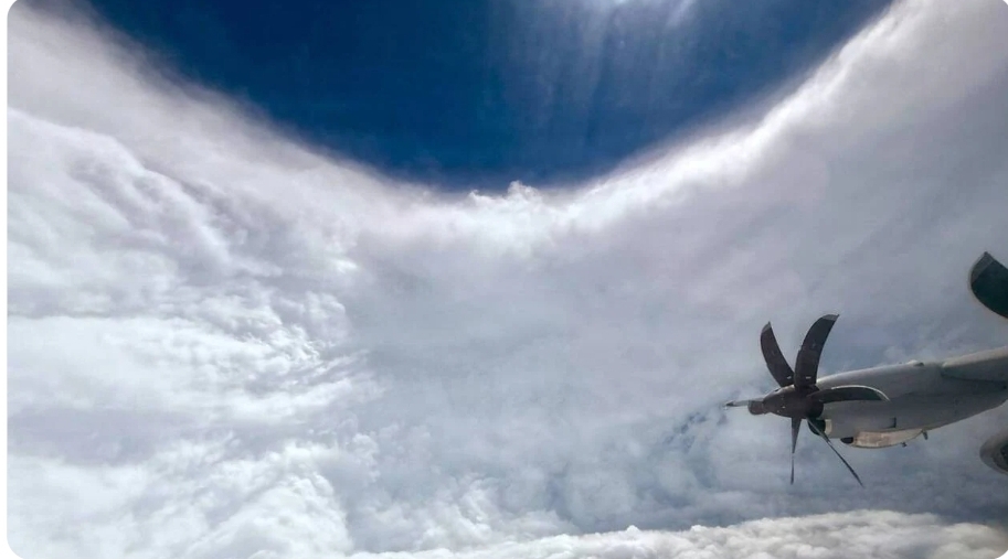 Le puissant ouragan Melissa se dirige vers Cuba après avoir frappé la Jamaïque