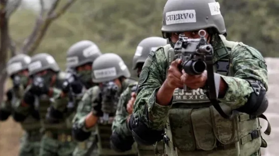 Le Mexique intensifie sa lutte contre les cartels après le meurtre d'un maire antinarcos