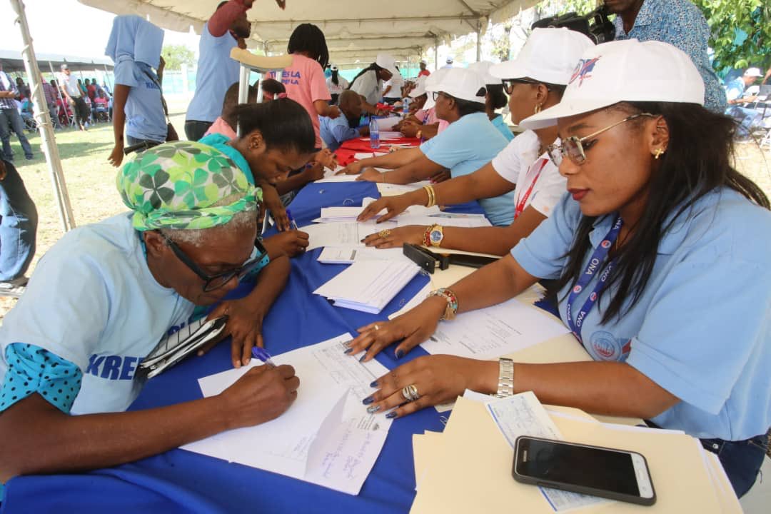 Finances sociales dans un État en décomposition : dangerosité et aubaine