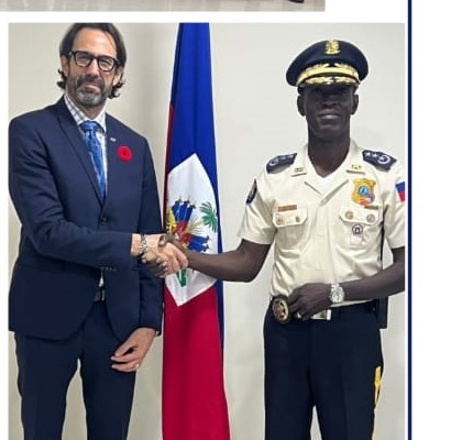 La PNH reçoit un don d’équipements anti-émeute du Canada