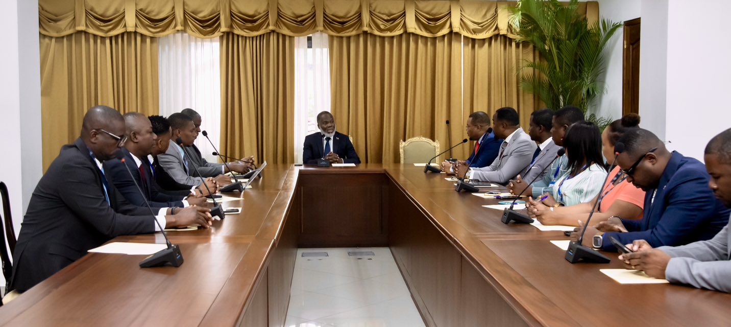  Frinel Joseph salue une initiative de formation au Canada pour renforcer les capacités de l’OAVCT