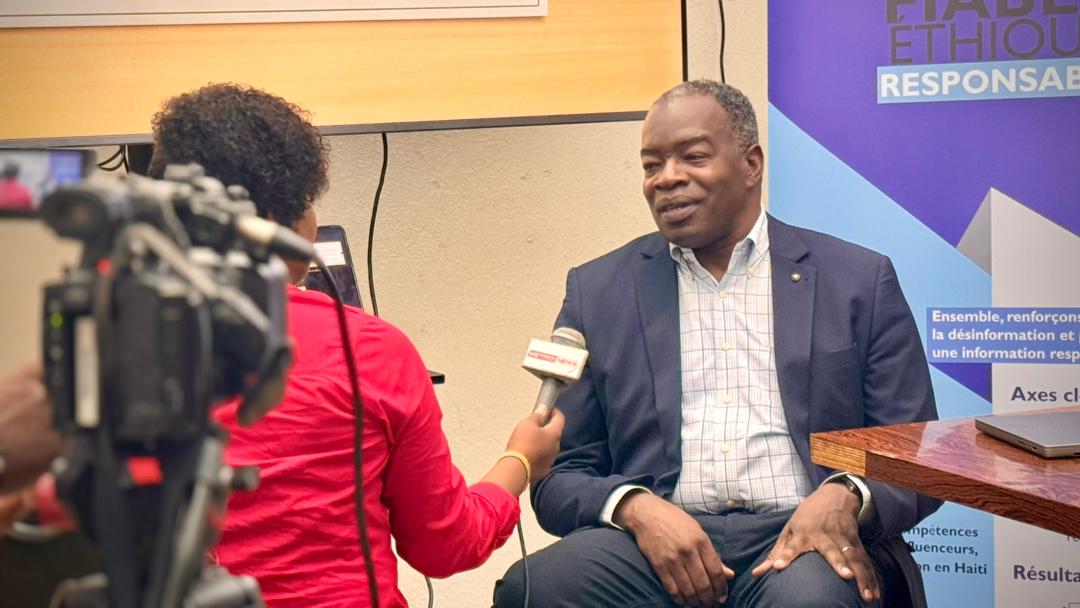 « Stop à l'intox » : un nouveau projet lancé pour lutter contre la désinformation numérique