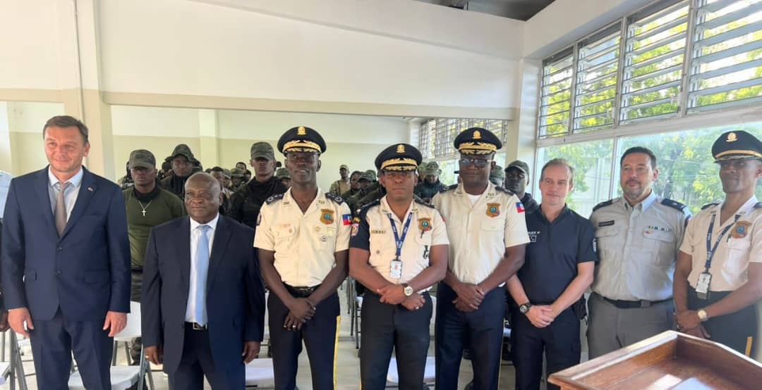 Sécurité : Lancement de la 2e session de formation des unités spécialisées de la PNH par le RAID français