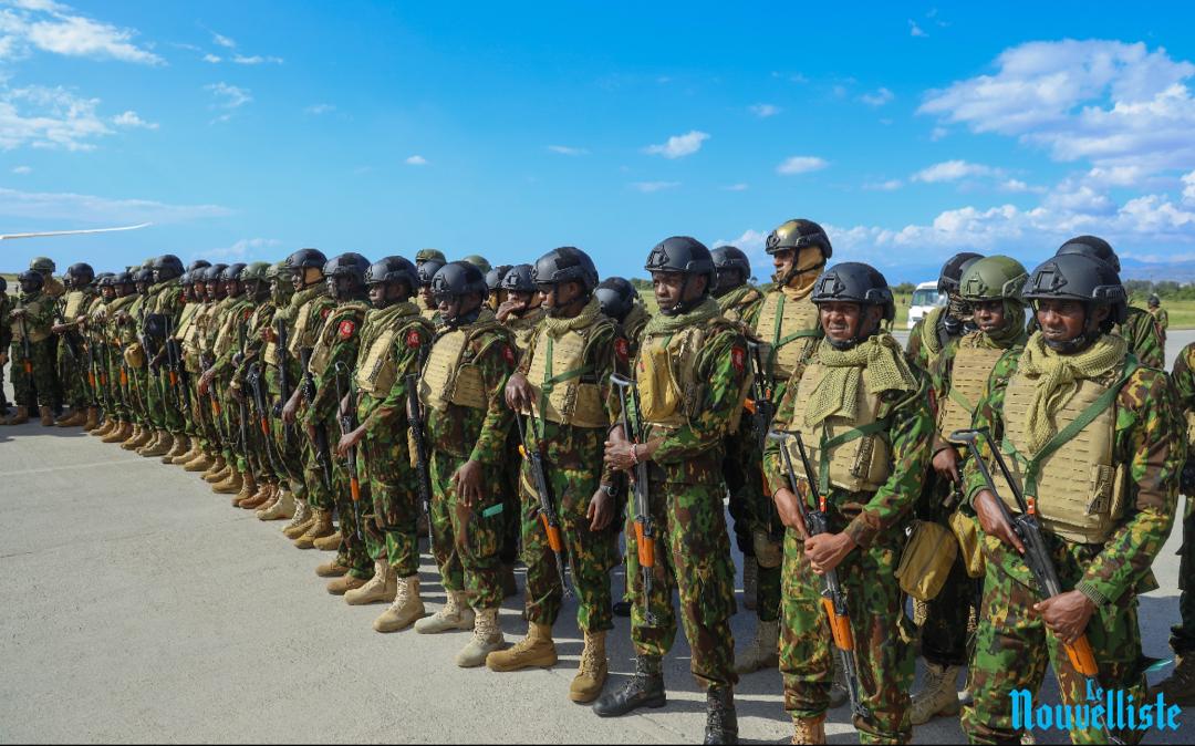 230 policiers kényans sont arrivés