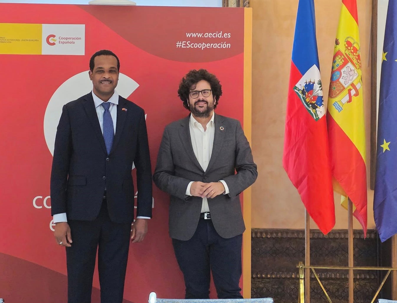 Rencontre entre l’ambassadeur Louidor et l’AECID autour de la coopération haïtiano-espagnole