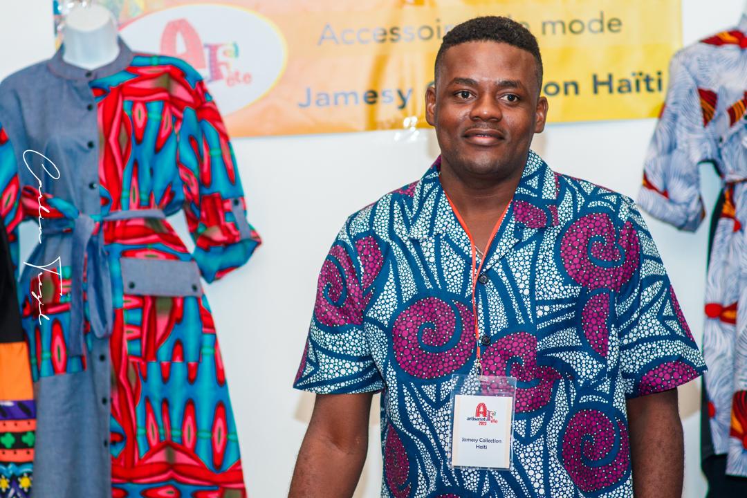 Jamesy collection à Artisanat en fête avec ses vêtements afro-caribéens