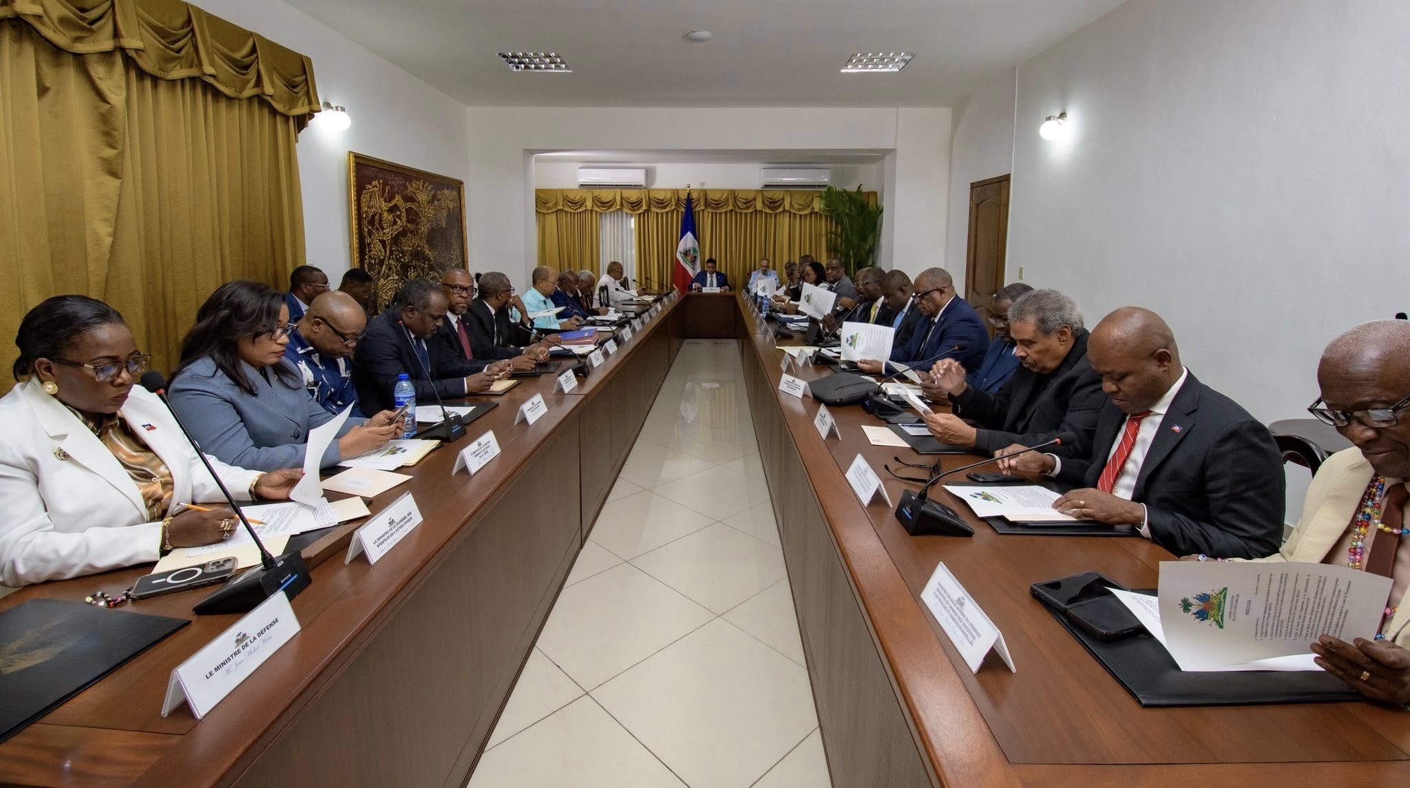 Le CPT adopte une série de décrets en Conseil des ministres 