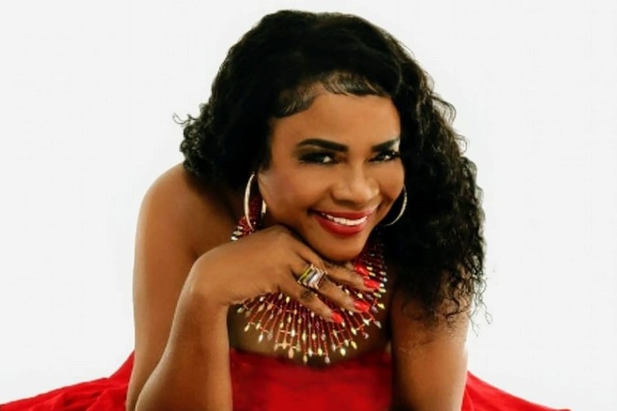 Anna Pierre, voix du compas et militante du social