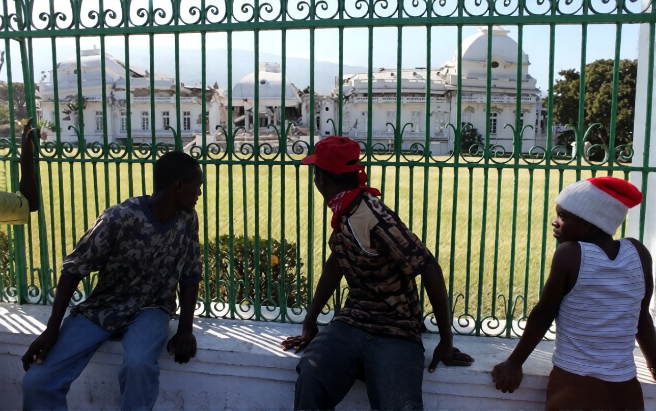 Pouvoir exécutif : entre crise de légitimité et érosion de l’État de droit