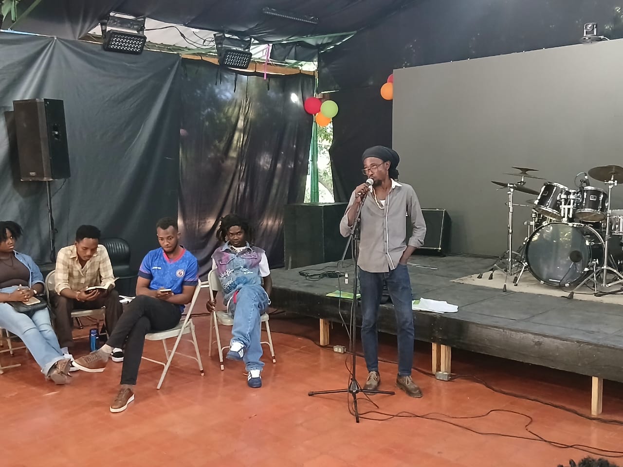 Écrire, dire, vibrer : le slam selon Ricardo Boucher