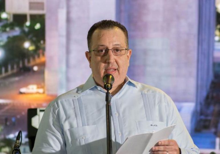 Le ministre des Finances dominicain  rassure que la RD n'est pas confrontée à une crise économique.