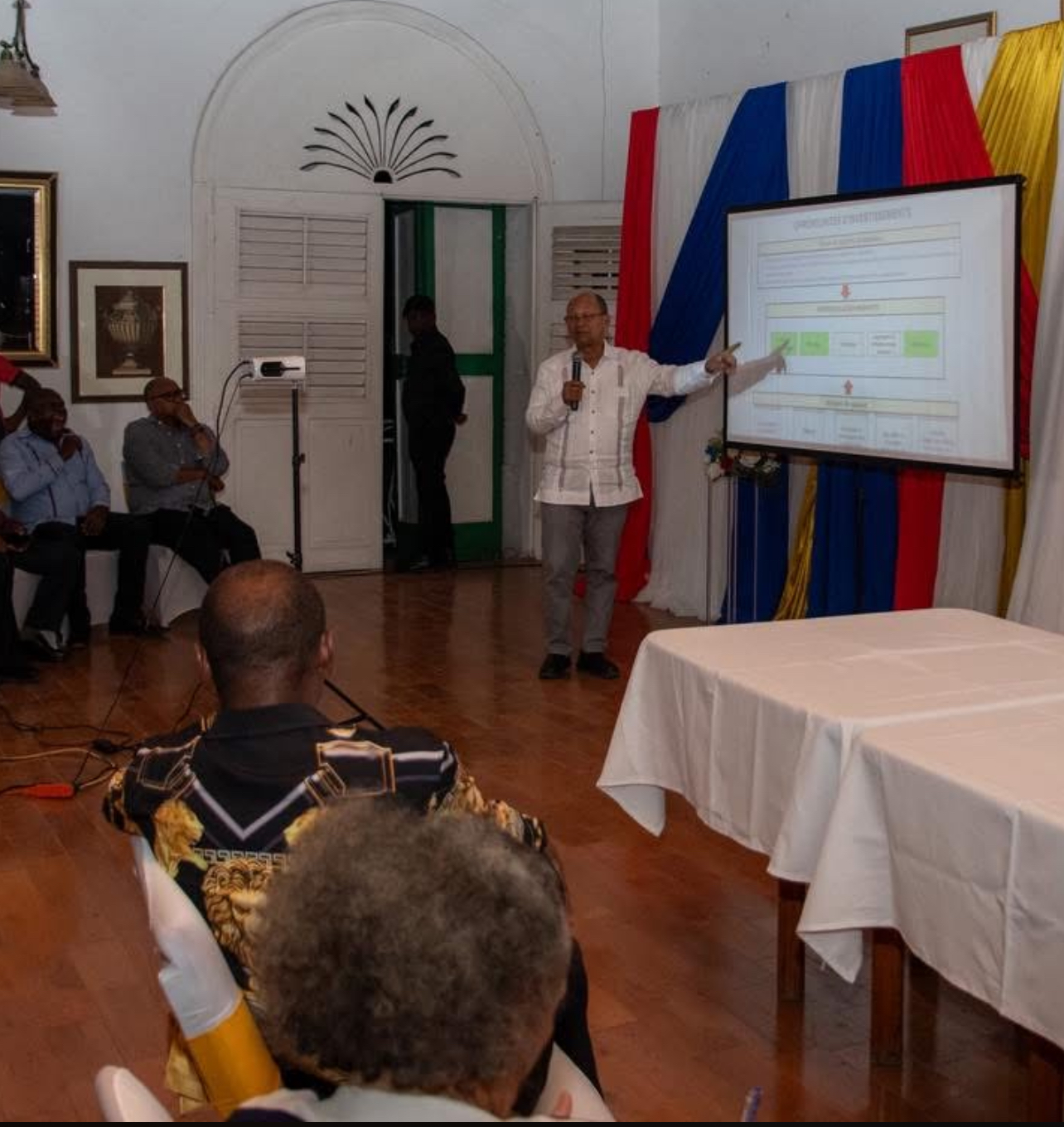 À Jacmel, Leslie Voltaire mise sur l’engagement citoyen pour un développement durable
