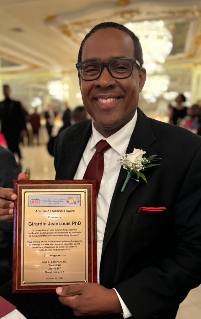 Le Dr Dulaurier Jacques prend la tête de la DCDD de l’OFATMA