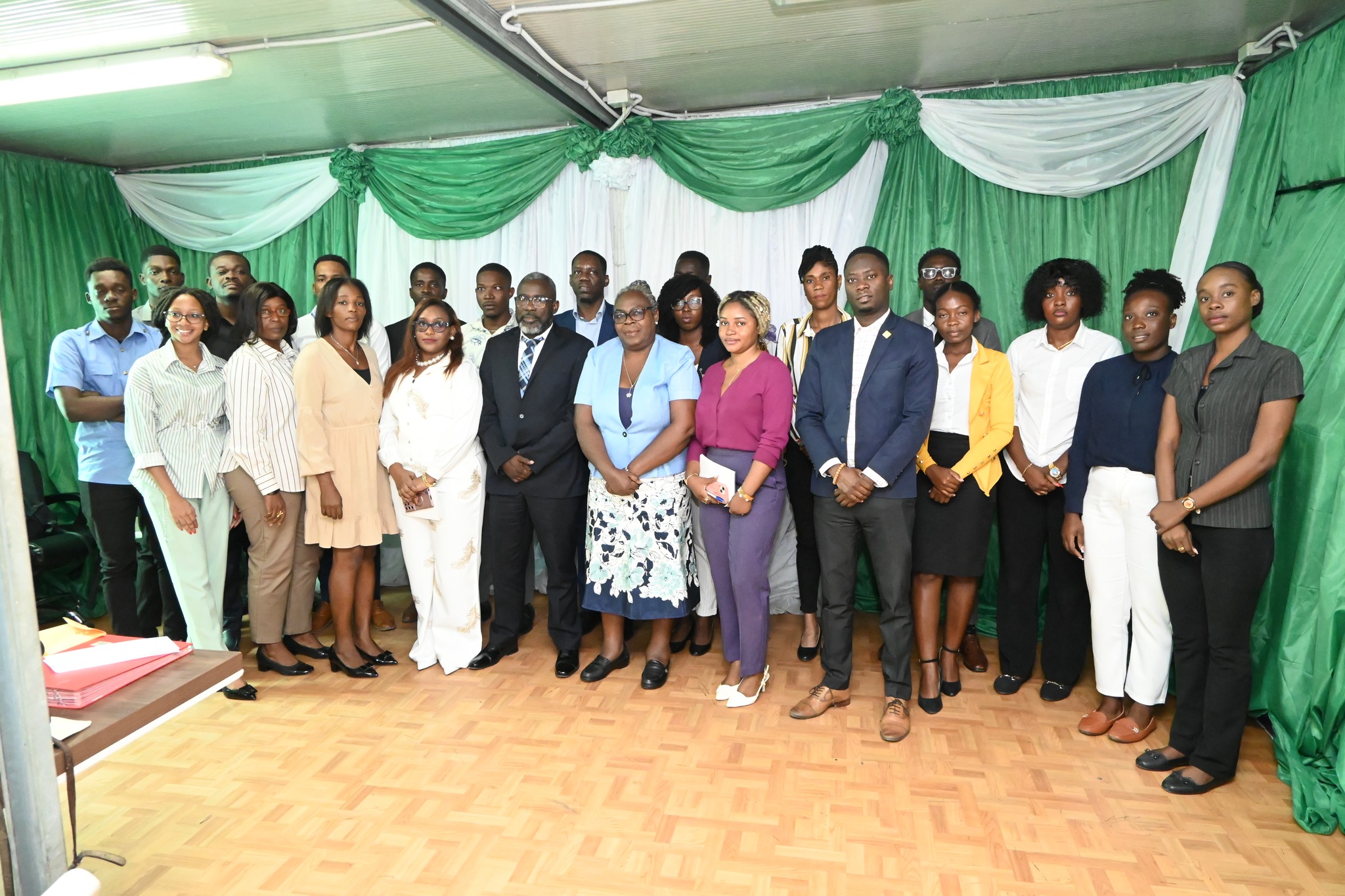 Insertion des jeunes : 15 stagiaires intégrés au ministère de l’Environnement