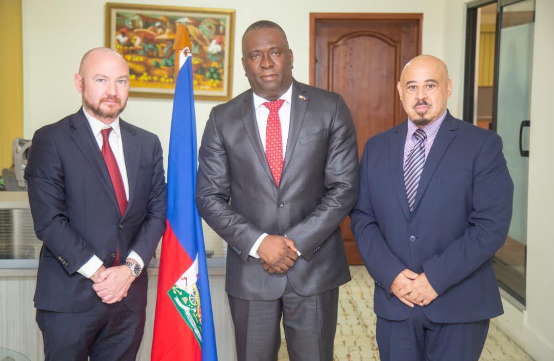 Echanges entre le MJSP et l’ambassade des États-Unis en autour de la sécurité en Haïti