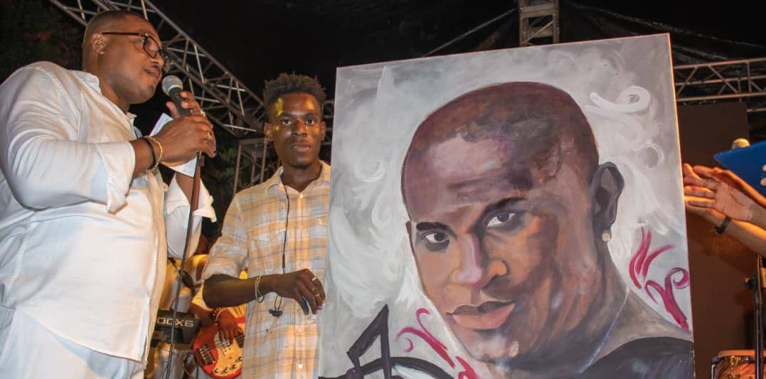 Jacksonvil Achat immortalise Dieudonné Larose