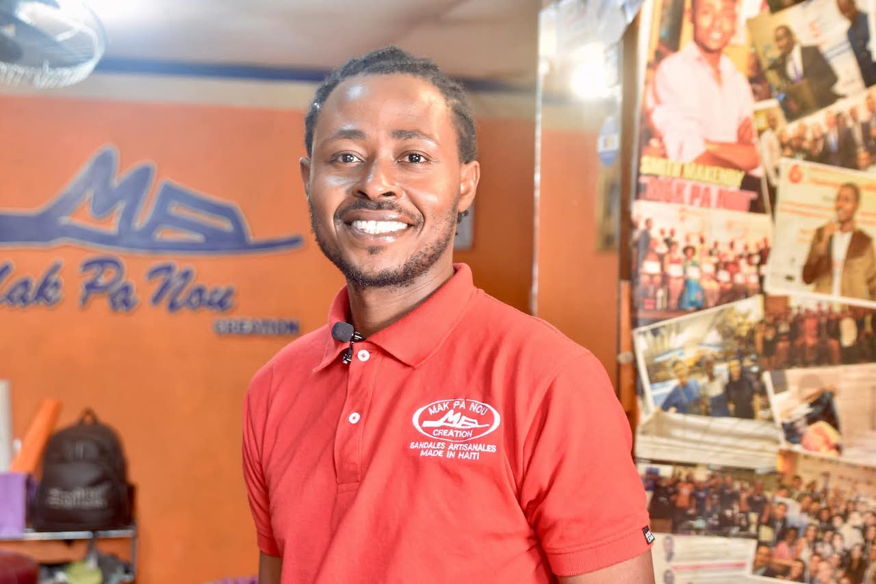 Cadrage de Pawòl Atizan sur Makendy Smith