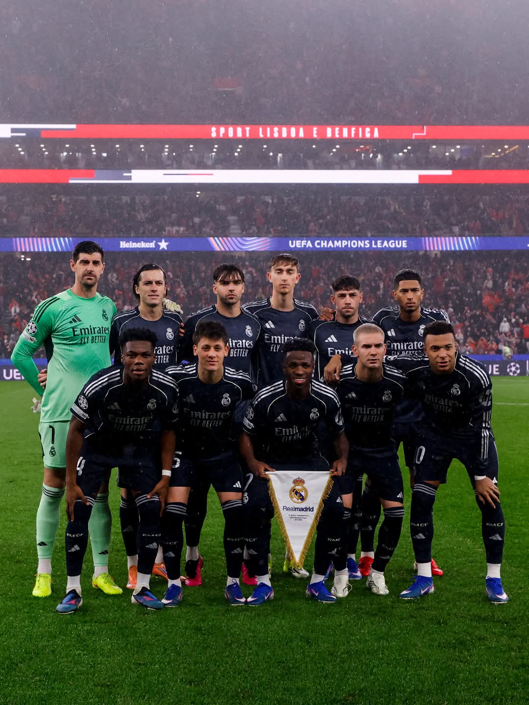 Ligue des Champions: le PSG, le Real et l'Inter disputeront les barrages