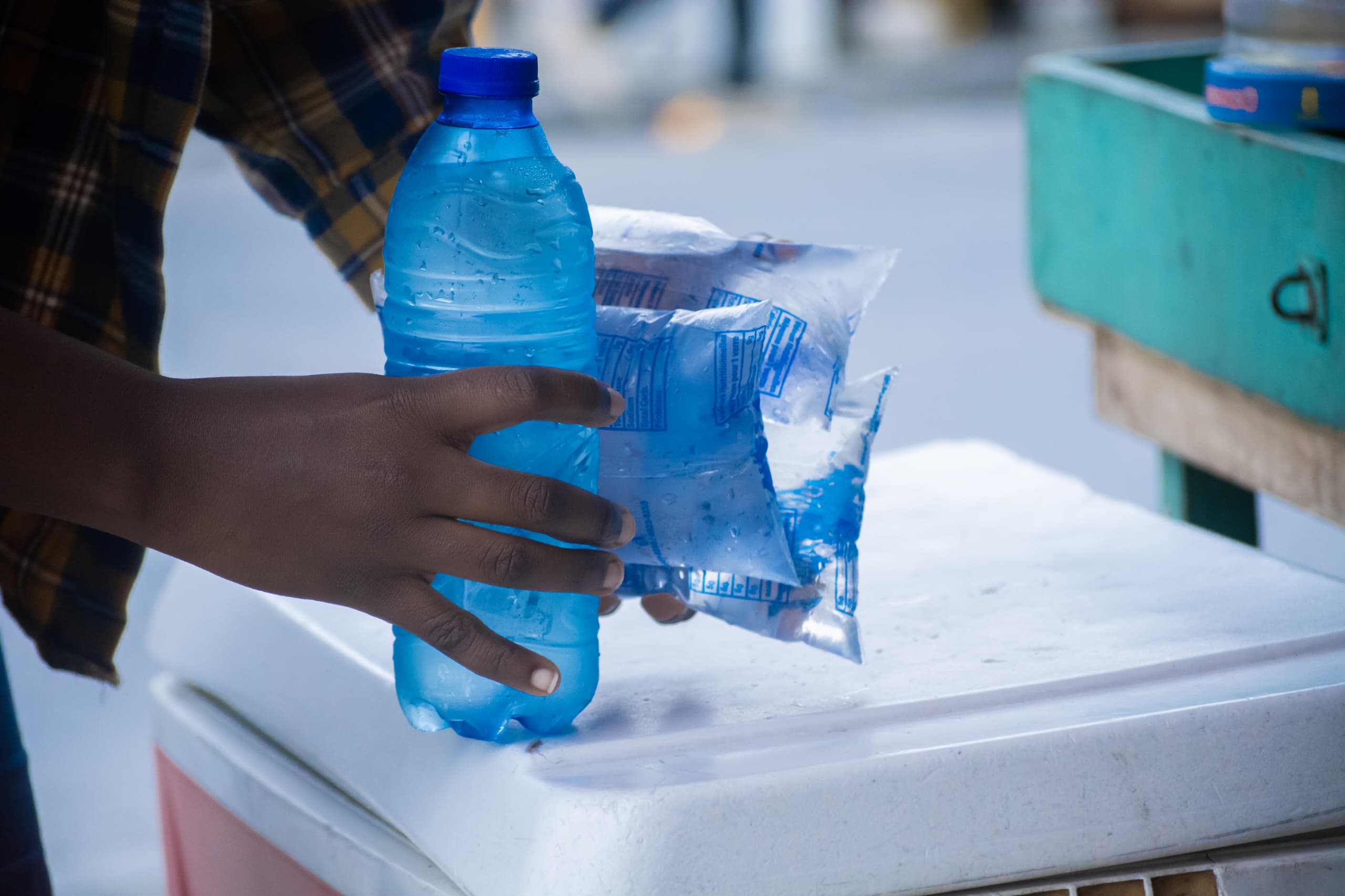 Boire de l'eau contaminée, la norme à Port-au-Prince