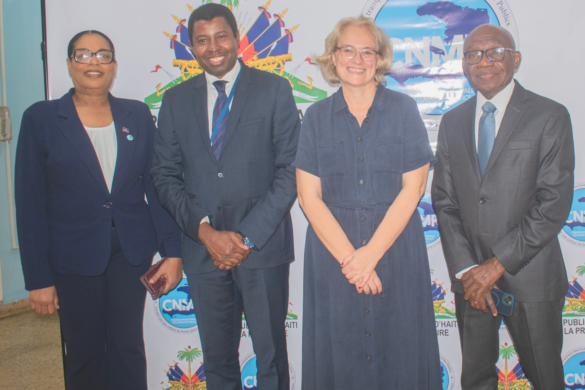 Signature d’un protocole d’accord entre l’UEH et Expertise France en Haïti pour renforcer la formation en marchés publics