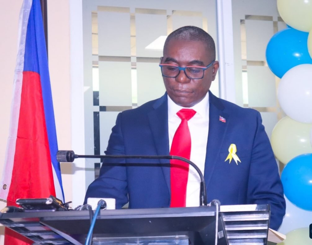 Kesner Romilus installé comme directeur général du FAES