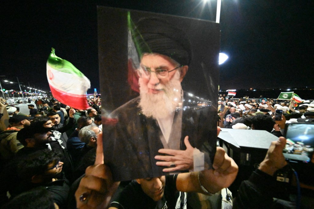 Khamenei est mort dans l'opération israélo-américaine en Iran