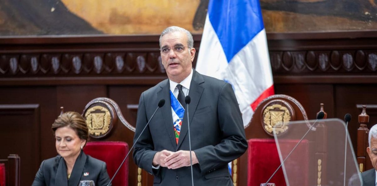 Les terres rares pourraient devenir une source majeure de recettes non fiscales, affirme le président dominicain, Luis Abinader.