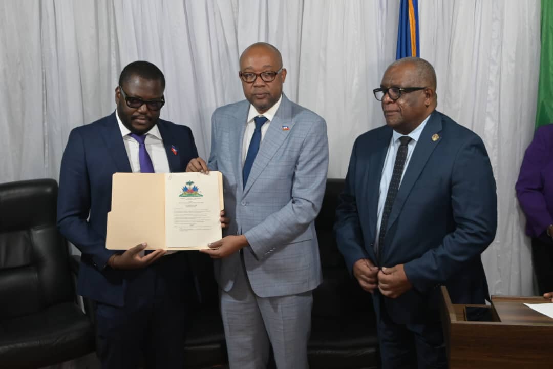 Valéry Fils-Aimé investi dans ses fonctions de ministre de l’Environnement