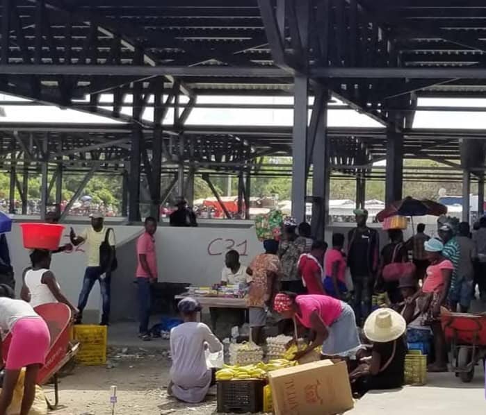 Commerce frontalier : polémique à Dajabón après l’augmentation de certaines taxes municipales