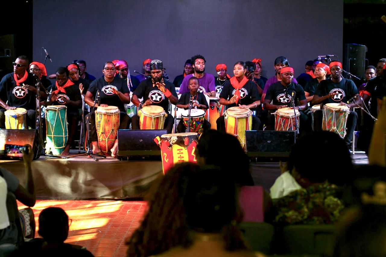 Quatre ans au rythme du tambour : l’Atelye Tanbou Plen Minwi célèbre sa passion