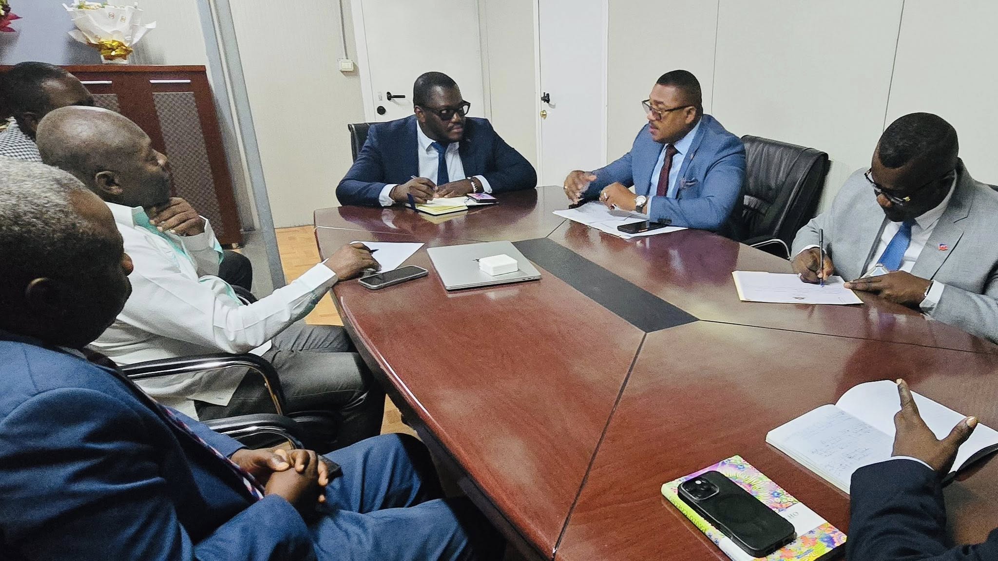 « Konbit Zéro Déchet » : le MdE et le SNGRS lancent la mobilisation nationale