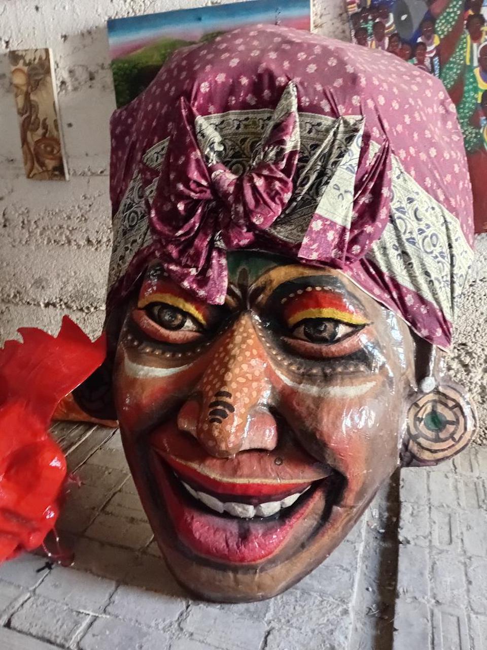 Carnaval de Jacmel : quand le papier mâché lance un cri d’alarme