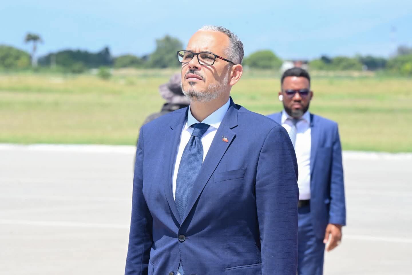 Retour du Premier ministre en Haïti après sa participation à l’investiture présidentielle au Chili