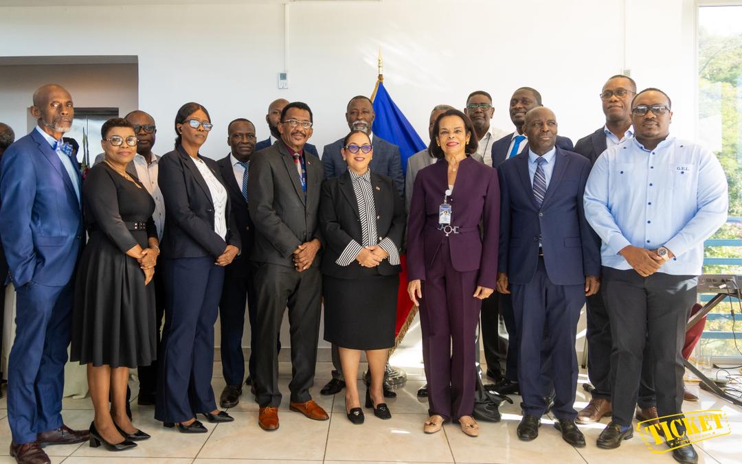 La ministre des Affaires étrangères Raina Forbin rencontre des leaders religieux