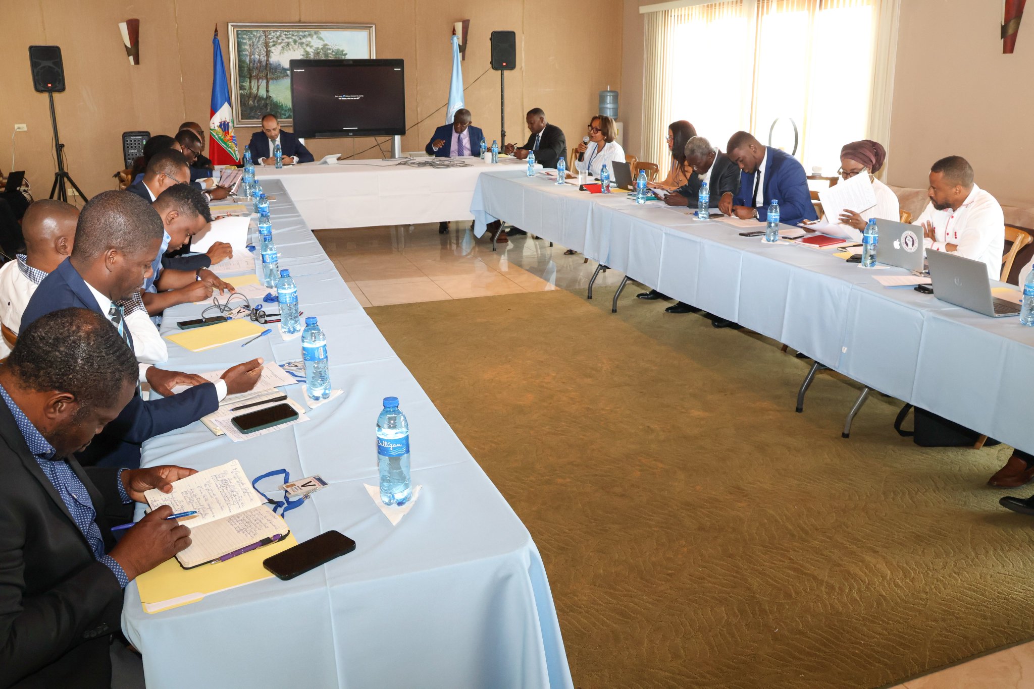 Le BINUH veut aider à l’application du Pacte national pour la stabilité...