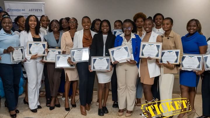 30 jeunes femmes certifiées au programme de mentorat féminin d’Astreya et de la Fondation AIC