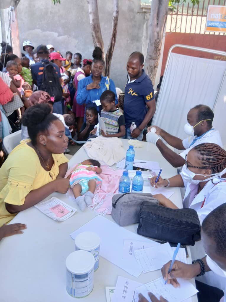 Clinique mobile à Port-au-Prince : des soins gratuits donnés à 2 200 femmes et filles